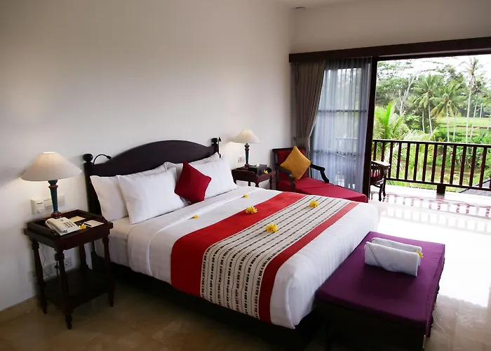 Resort Dwaraka The Royal 4*