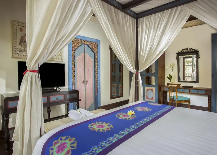 Resort Dwaraka The Royal 4*